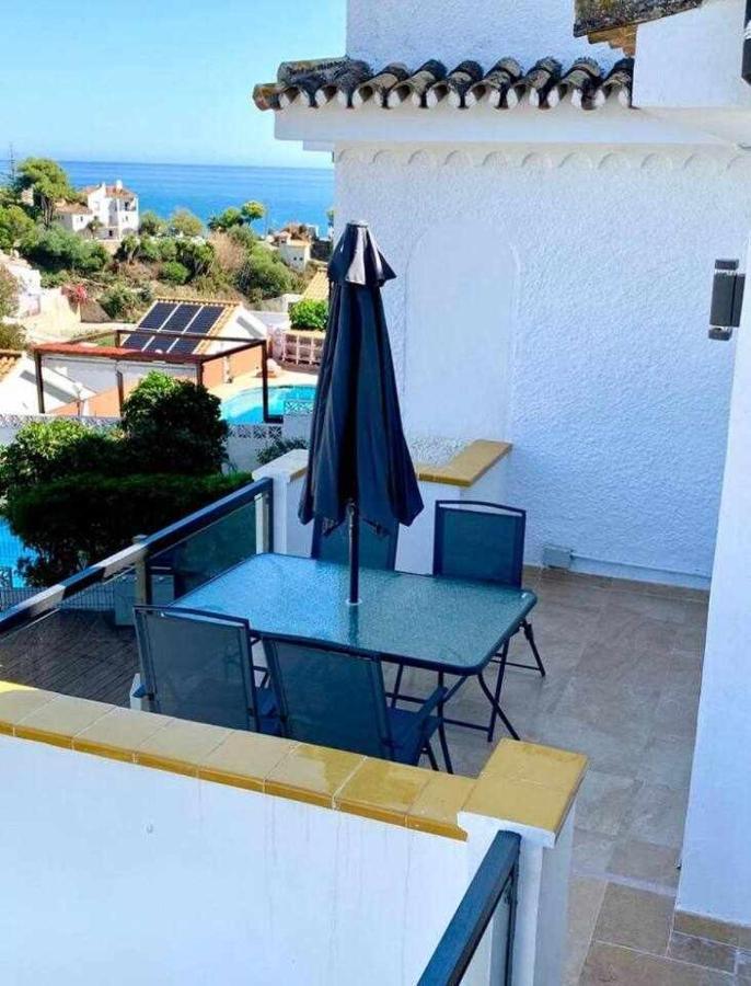Apartamento 2 En Chalet Con Vista Abierta Al Mar Málaga Eksteriør billede